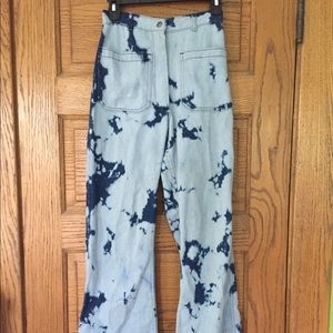 High waisted acid wash jeans